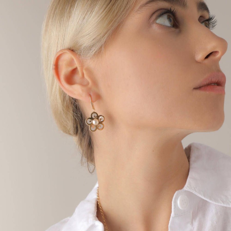 MAJORICA Short Roxana Earrings With A Hook And Mother-Of-Pearl | Pearl Drop Earrings