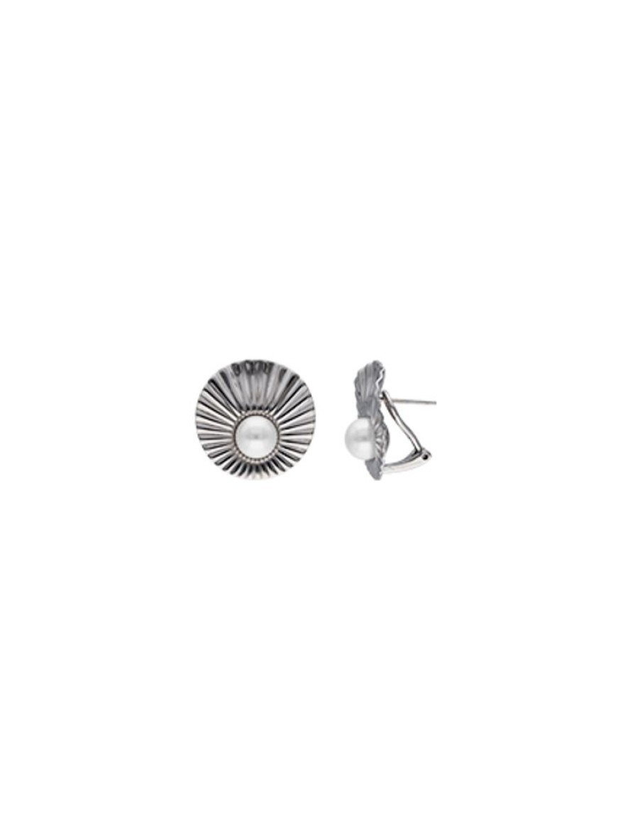 MAJORICA Le Palm Pearl Steel Earrings With Omega Clasp | Short Earrings