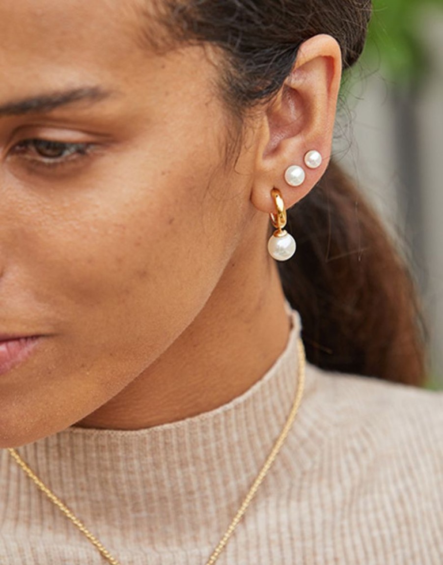 MAJORICA Hoop Earrings Chara Gold Plated With White Pearl | Pearl Hoop Earrings